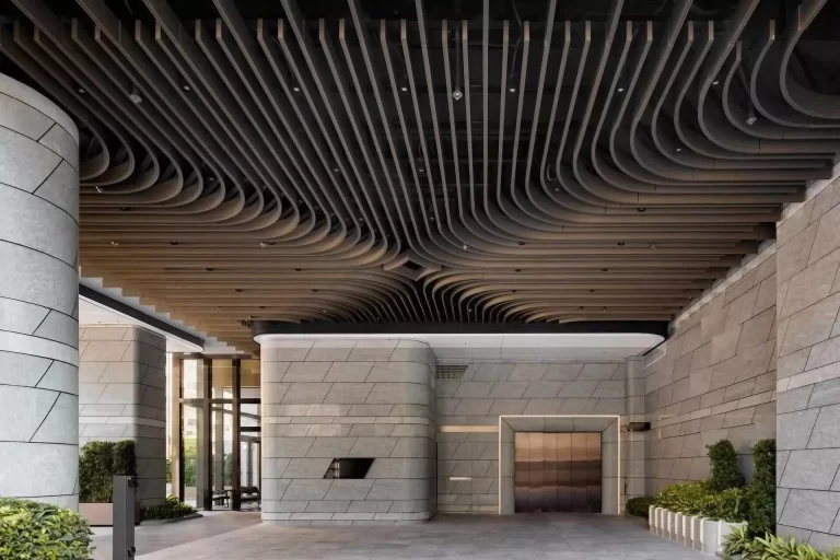 Xtrametal Aluminum Curve ceiling