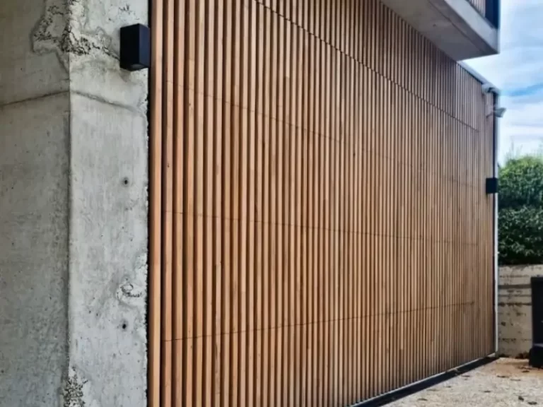 aluminum batten wall